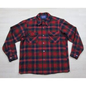 Vintage 70s Pendleton Wool Flannel Shirt Men's (L) Tartan Plaid USA Cabincore